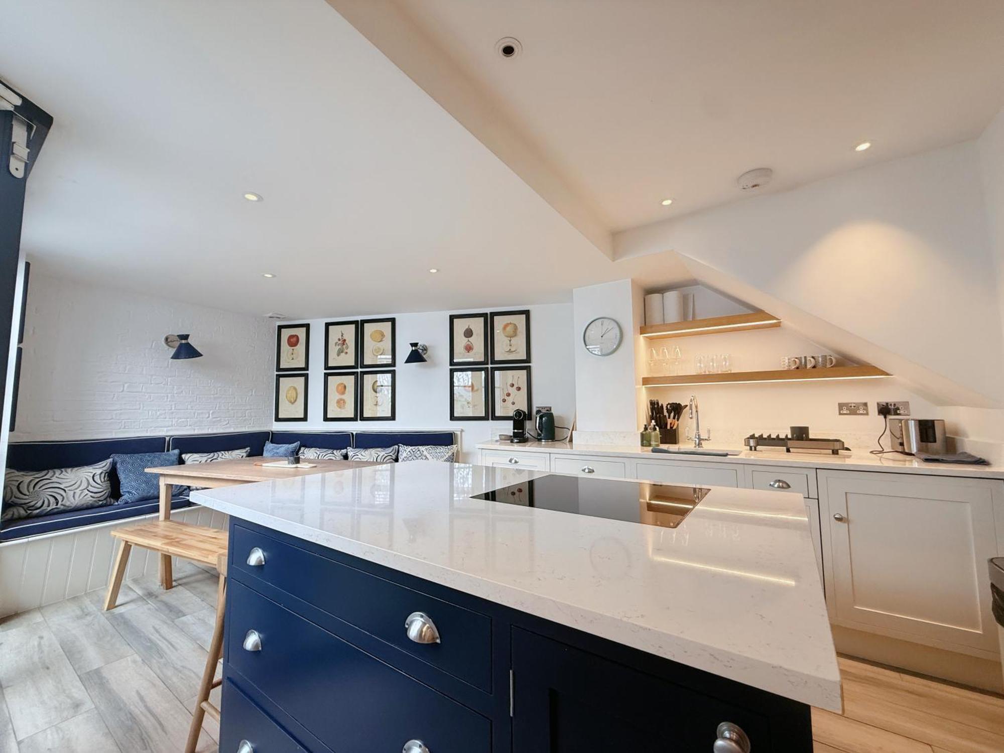 Vilă Stylish 3-bedroom Terrace House Near Earls Court